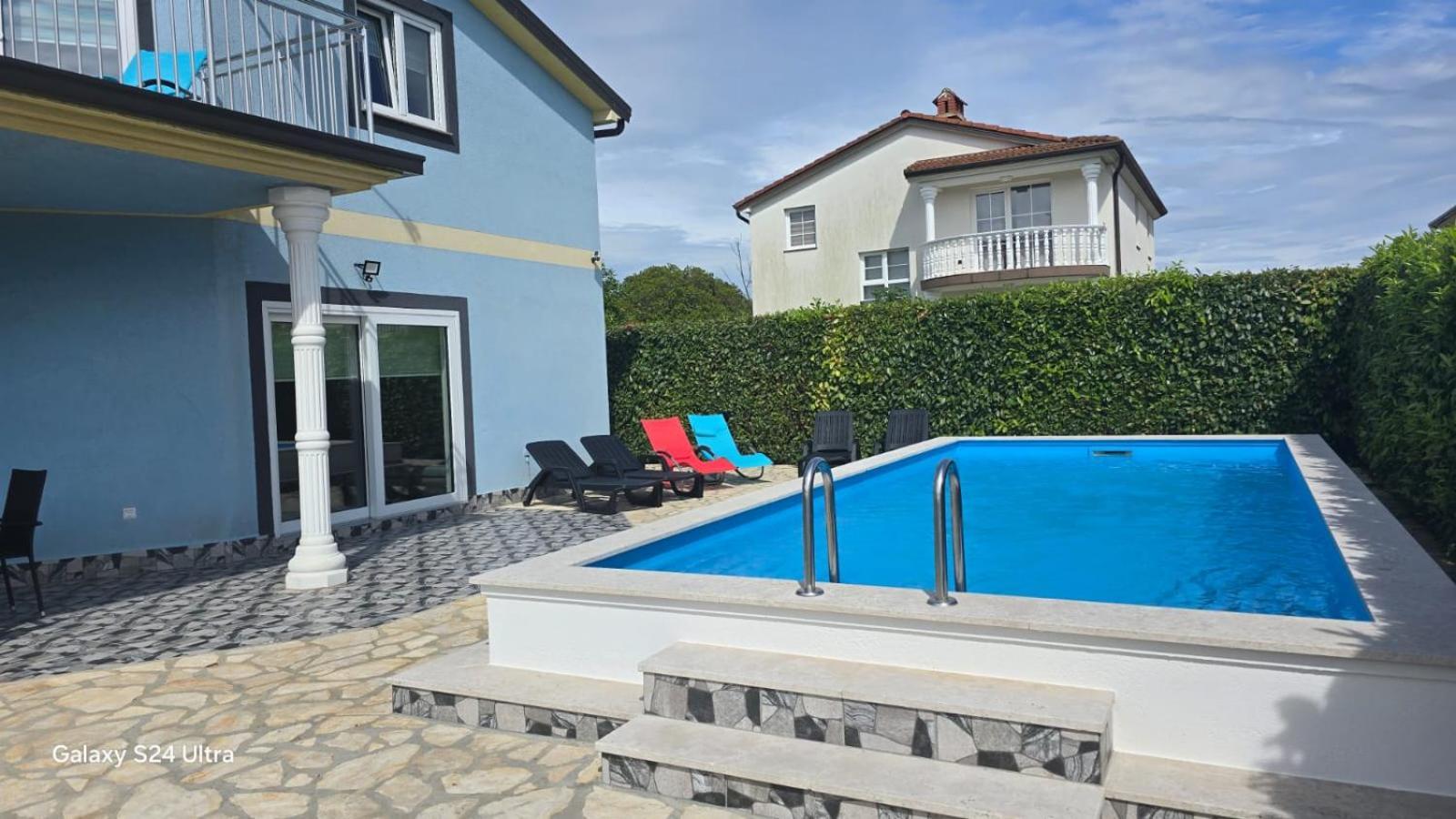 Casa Tara Vila